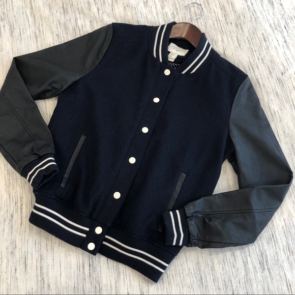 Forever 21 Faux Leather Varsity Jacket Size Small - Picture 6 of 8